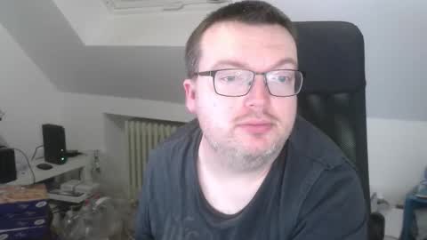 Oliver online show from 03-05-26, 09:44