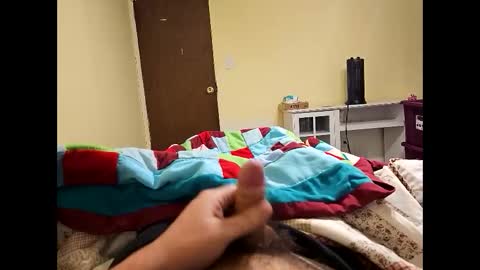 Snapshot of stittymike chatting on 12-17-24, 05:29 stittymike online show from 12-17-24, 05:29