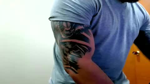 stiven253958 online show from 05-07-26, 10:59