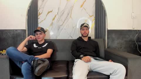 friends online show from 03-21-26, 08:41