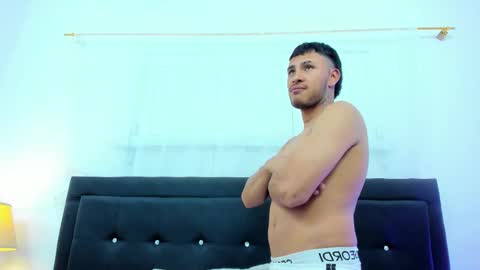 StivennCardona online show from 03-16-26, 06:34