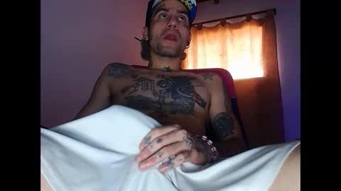 stiven online show from 02-15-25, 04:23