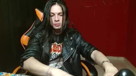 stivnhot online show from 10-15-25, 12:11