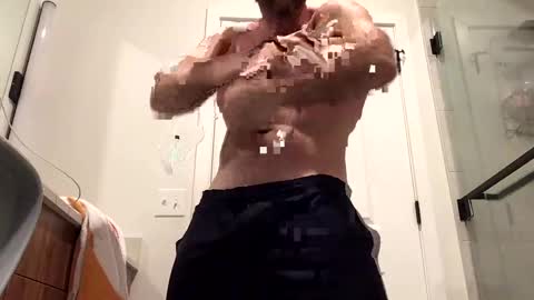 stlhotwifeguy online show from 02-12-25, 05:58