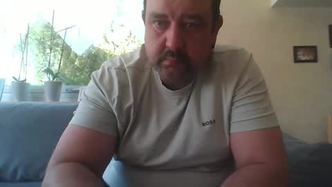 Snapshot of stoned1983 chatting on 04-23-26, 07:41 stoned1983 online show from 04-23-26, 07:41