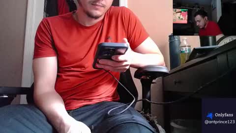 Snapshot of stoner394 chatting on 03-11-26, 03:01 stoner394 online show from 03-11-26, 03:01