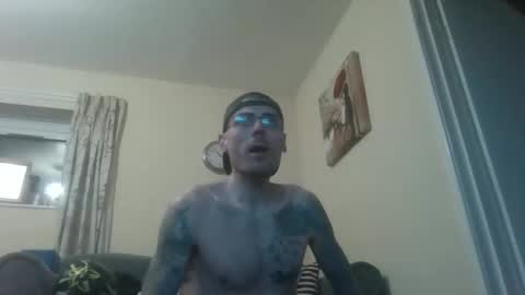 stonercum420798208 online show from 05-06-26, 11:43