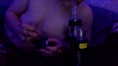 stoneyxx420 online show from 04-07-26, 03:34