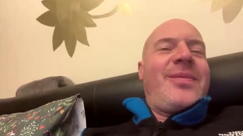 Stoodley22 online show from 01-19-25, 03:53