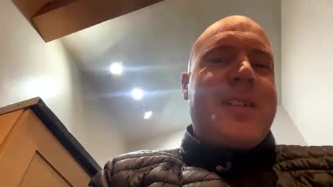 Stoodley22 online show from 02-18-25, 05:53