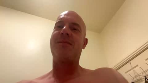Snapshot of stoodley22 chatting on 07-30-26, 08:30 Stoodley22 online show from 07-30-26, 08:30