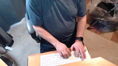 Stormy6569 online show from 04-12-26, 11:48