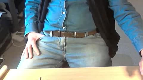 Dave online show from 12-15-25, 12:09