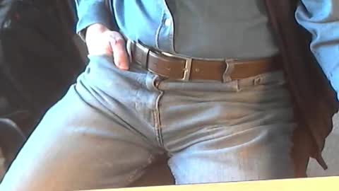 Dave online show from 01-07-26, 02:41