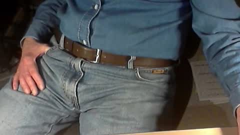 Dave online show from 03-10-26, 02:55