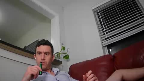 Snapshot of str8stuntcox chatting on 09-30-25, 03:44 Str8StuntCox online show from 09-30-25, 03:44