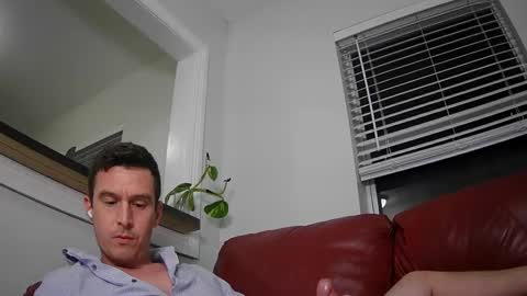 Snapshot of str8stuntcox chatting on 10-06-25, 01:47 Str8StuntCox online show from 10-06-25, 01:47