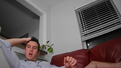 Snapshot of str8stuntcox chatting on 10-16-25, 02:34 Str8StuntCox online show from 10-16-25, 02:34