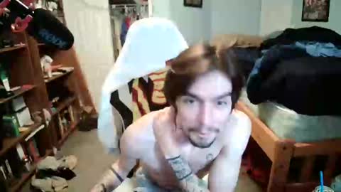 Snapshot of str8whiteboy21 chatting on 03-07-25, 01:51 str8whiteboy21 online show from 03-07-25, 01:51