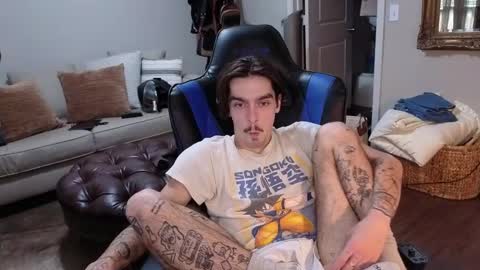 Snapshot of str8whiteboy21 chatting on 09-15-25, 07:58 str8whiteboy21 online show from 09-15-25, 07:58