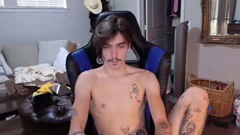 Snapshot of str8whiteboy21 chatting on 09-22-25, 02:30 str8whiteboy21 online show from 09-22-25, 02:30