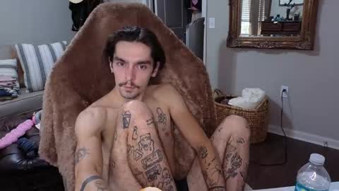 Snapshot of str8whiteboy21 chatting on 09-28-25, 07:41 str8whiteboy21 online show from 09-28-25, 07:41