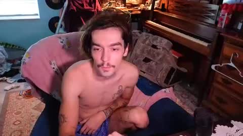 Snapshot of str8whiteboy21 chatting on 10-05-25, 04:16 str8whiteboy21 online show from 10-05-25, 04:16