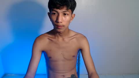 Snapshot of straight_boyx chatting on 06-04-26, 10:32 straight_boyx online show from 06-04-26, 10:32