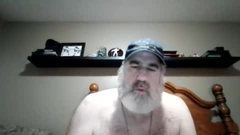 Straightbear4you online show from 02-12-26, 03:56