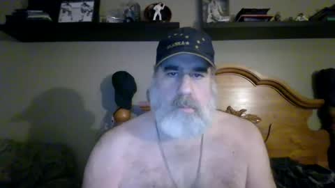 Snapshot of straightbear4you chatting on 06-12-26, 09:41 Straightbear4you online show from 06-12-26, 09:41