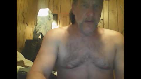 Snapshot of straightmaletouse chatting on 04-21-26, 05:36 straightmaletouse online show from 04-21-26, 05:36
