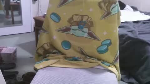 Snapshot of straightstroker81 chatting on 02-10-26, 10:08 straightstroker81 online show from 02-10-26, 10:08