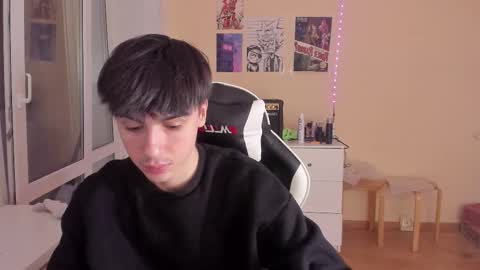 Ray online show from 02-16-25, 06:10