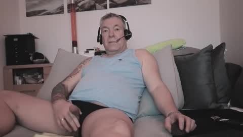 Stranger online show from 03-14-26, 11:10