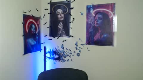 Snapshot of stranger_giirl chatting on 02-12-26, 12:55 Amalia online show from 02-12-26, 12:55