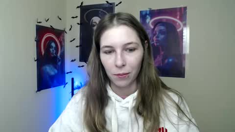 Snapshot of stranger_giirl chatting on 02-15-26, 06:54 Amalia online show from 02-15-26, 06:54