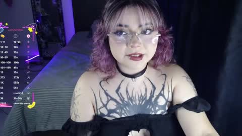 Snapshot of strangergirlxxx chatting on 04-27-26, 09:51 Carla Independent model online show from 04-27-26, 09:51