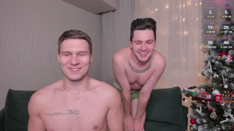 Snapshot of stranggee chatting on 12-09-24, 10:09 Artem online show from 12-09-24, 10:09