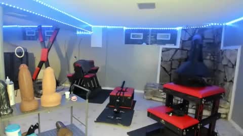 Snapshot of straponbitchboy9867 chatting on 02-05-25, 09:15 Straponbitchboy strapon humiliation sissy chasisty bdsm online show from 02-05-25, 09:15