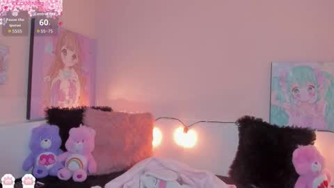 strawberry_kitty_ online show from 02-21-26, 07:31