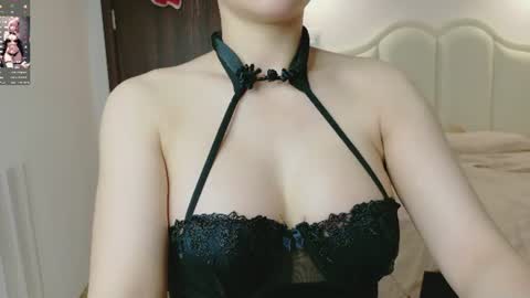 Snapshot of strawberry_loveee chatting on 07-03-26, 09:48 strawberry_loveee online show from 07-03-26, 09:48
