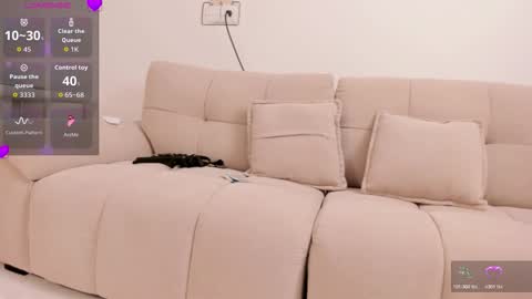 strawberry_ni09 online show from 11-04-25, 06:34