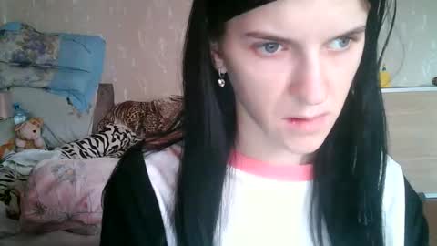 Strawberry Storm online show from 03-30-26, 01:23