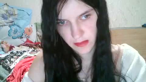 Snapshot of strawberry_storm chatting on 04-15-26, 08:09 Strawberry Storm online show from 04-15-26, 08:09