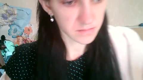 Snapshot of strawberry_storm chatting on 04-17-26, 12:19 Strawberry Storm online show from 04-17-26, 12:19