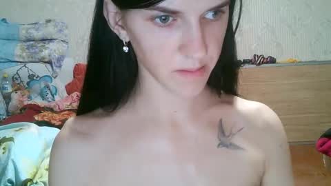 Snapshot of strawberry_storm chatting on 05-21-26, 06:15 Strawberry Storm online show from 05-21-26, 06:15