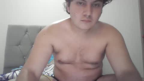 StrawberryBoo online show from 12-29-24, 04:38