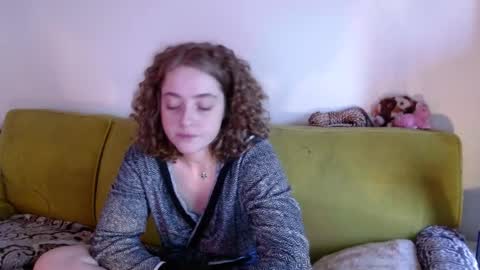 Snapshot of strawberrylotsacake chatting on 10-23-25, 03:44 Strawberrylotsacake online show from 10-23-25, 03:44