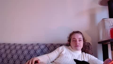 Snapshot of strawberrylotsacake chatting on 11-28-25, 07:38 Strawberrylotsacake online show from 11-28-25, 07:38