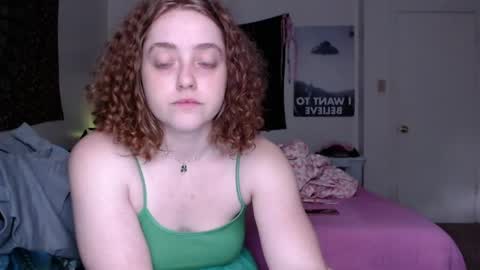 Snapshot of strawberrylotsacake chatting on 04-26-26, 02:48 Strawberrylotsacake online show from 04-26-26, 02:48